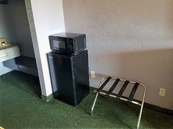 Executive Inn Pasadena - photo 18