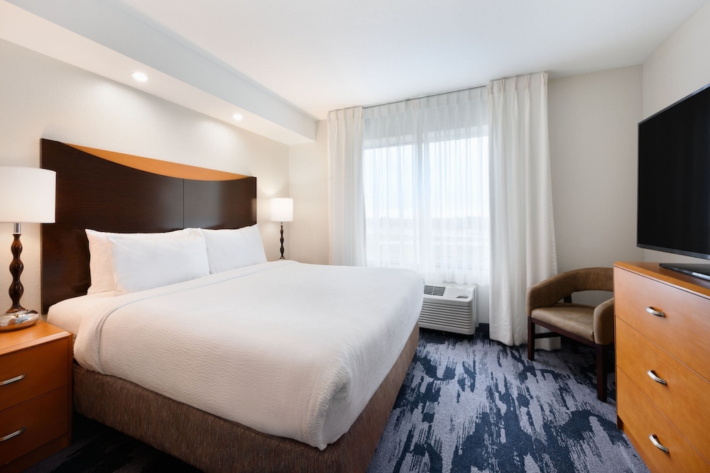 Fairfield Inn & Suites by Marriott Fort Pierce - photo 12