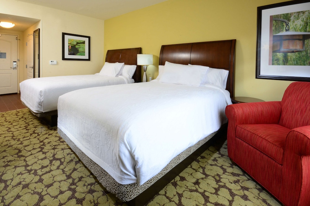Hilton Garden Inn Greensboro Airport - photo 13