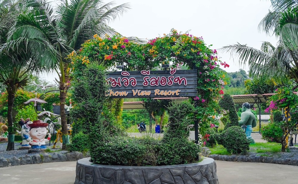 Chomview Lanta Water Park Resort in Ko Lanta, Thailand