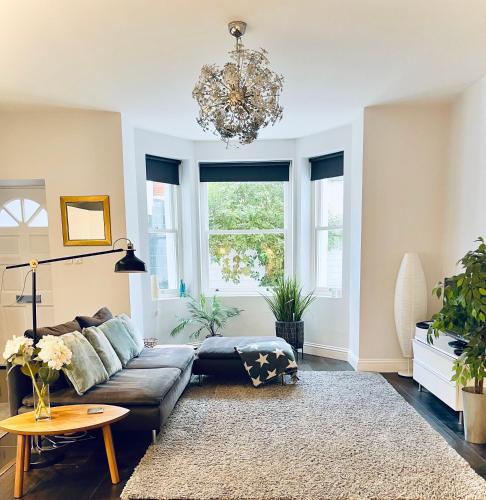 Stunning and Peaceful London Flat — 4-Star Luxury Hotel in London, United Kingdom