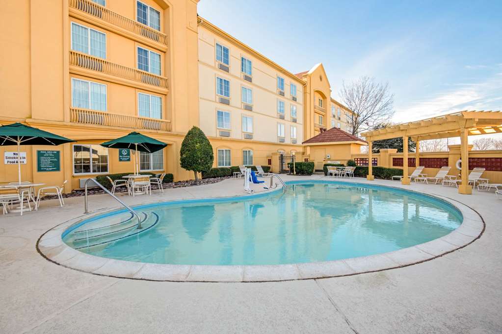 La Quinta Inn & Suites by Wyndham Sherman - featured photo
