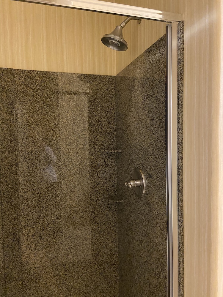 Holiday Inn Express & Suites Silt Rifle by IHG - photo 42