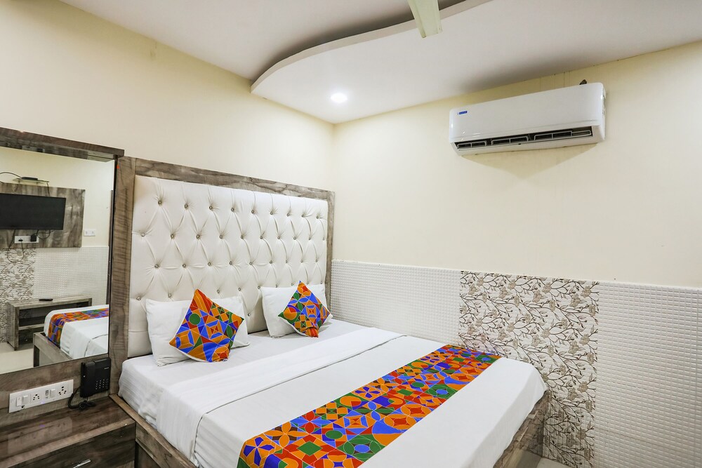 Welcome By FabHotel pet-friendly hotel Kanpur