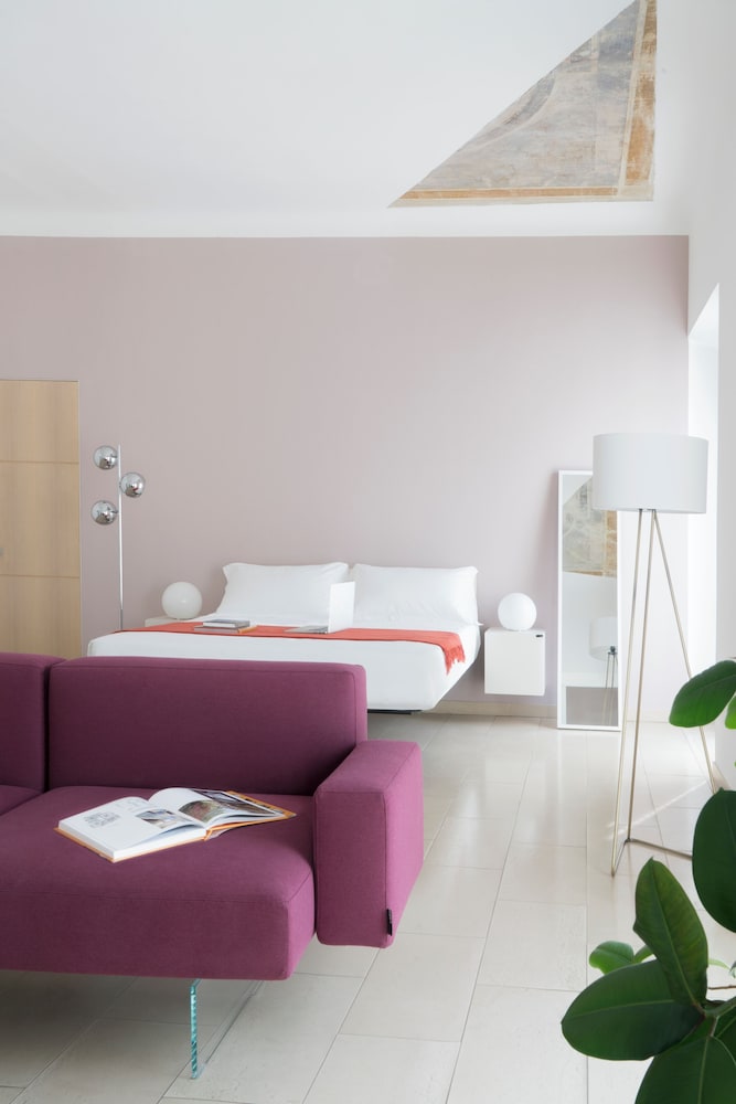 Brera Apartments in Porta Volta — 4-Star Luxury Hotel in Milan, Italy