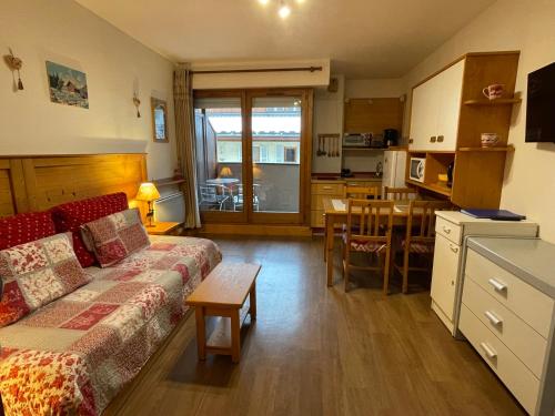 Studio Acacia Brides Les Bains - last minute hotel in Unknown City