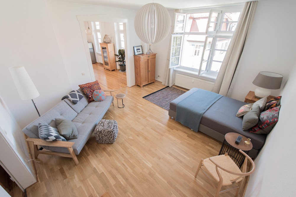 Modern design im klassischen Altbau — 4-Star Luxury Hotel in Weimar, Germany