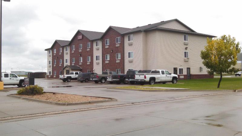 Capri Inn and Suites of Beatrice - photo 11