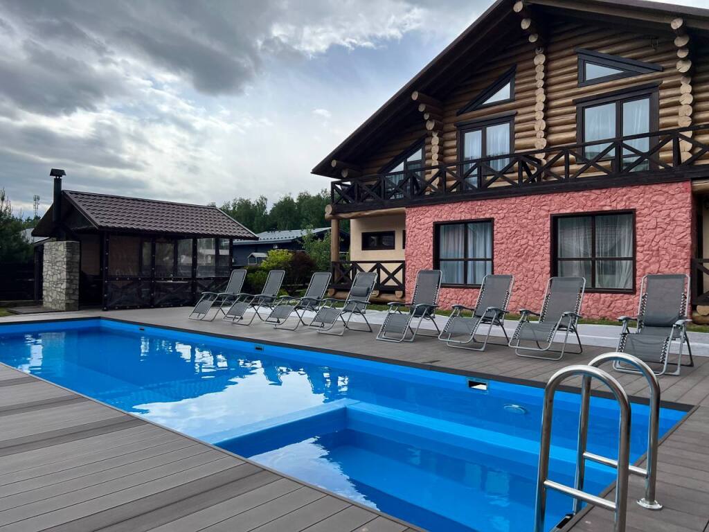 Shale Ryzhiy Kot — hotel in Benoy-Yurt