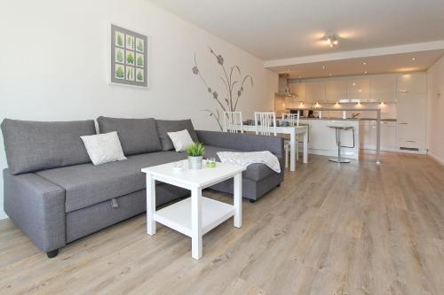 Kurparkresidenz Kurparkresidenz Appartement 11 — 4-Star Luxury Hotel in Scharbeutz, Germany