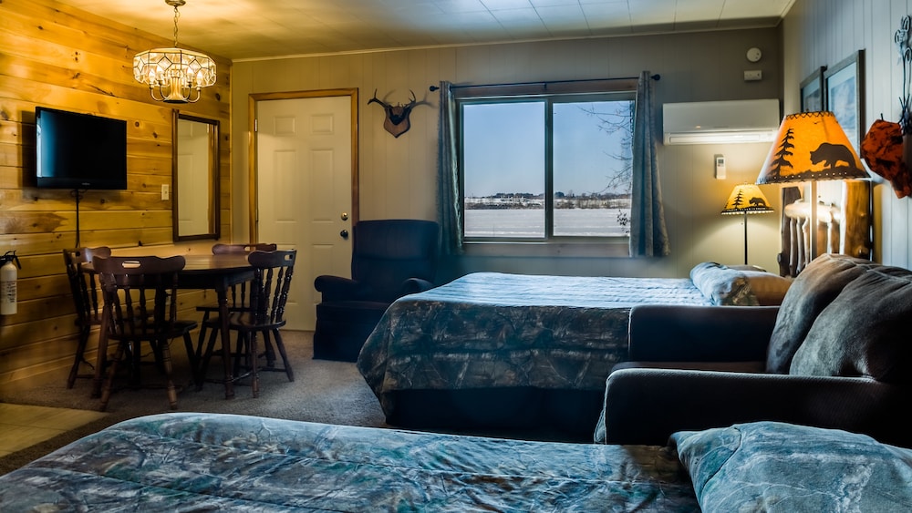 Curriers Lakeview Lodge - photo 10