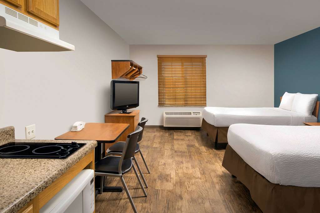 WoodSpring Suites Allentown Bethlehem - photo 10