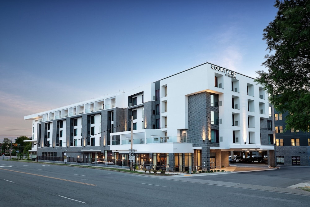 Courtyard by Marriott Richmond Scott s Addition - photo 34