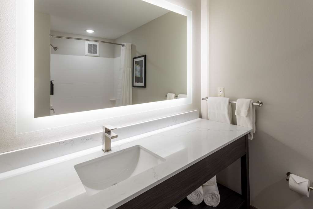 GrandStay Hotel & Suites Algona - photo 15