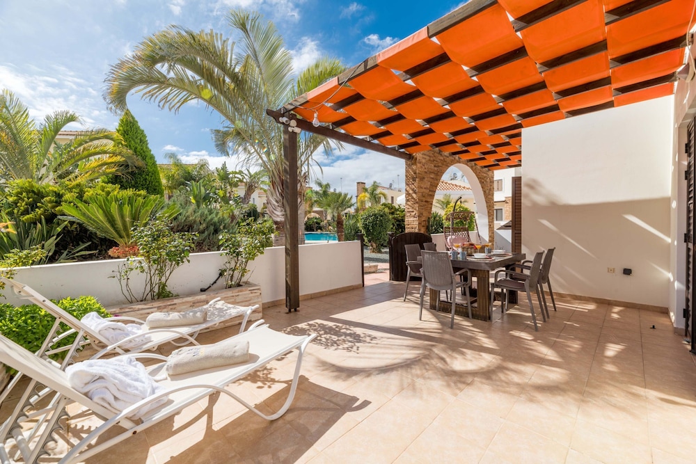Ayia Napa Villa Annamaria Sotira — 4-Star Luxury Hotel in Sotira, Cyprus