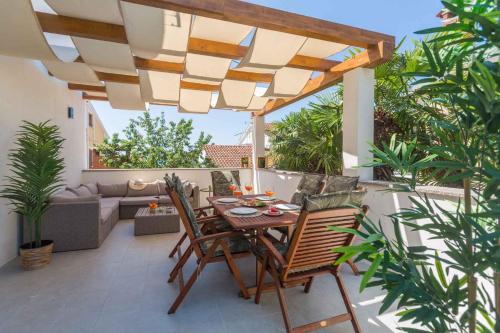 Apartments in Porec Istrien 43008 — 4-Star Luxury Hotel in Porec, Croatia