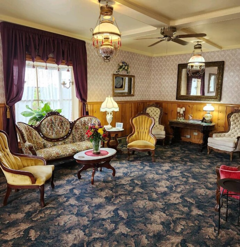Fairweather Inn - photo 27