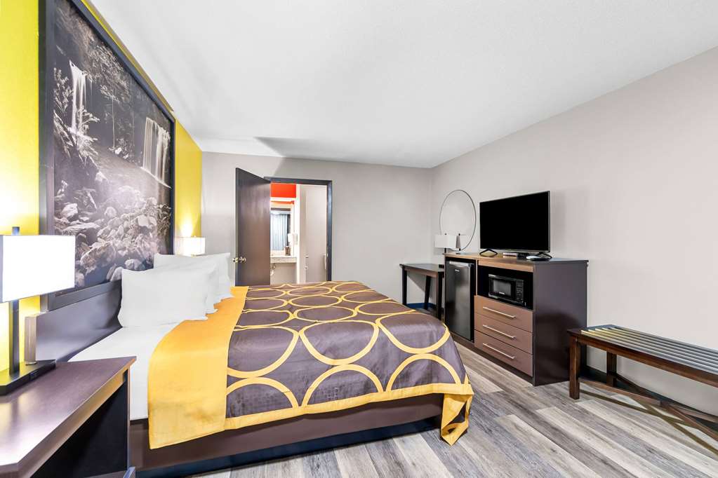 Super 8 by Wyndham Paragould - photo 21
