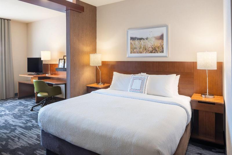 Fairfield Inn and Suites by Marriott Chillicothe - photo 58