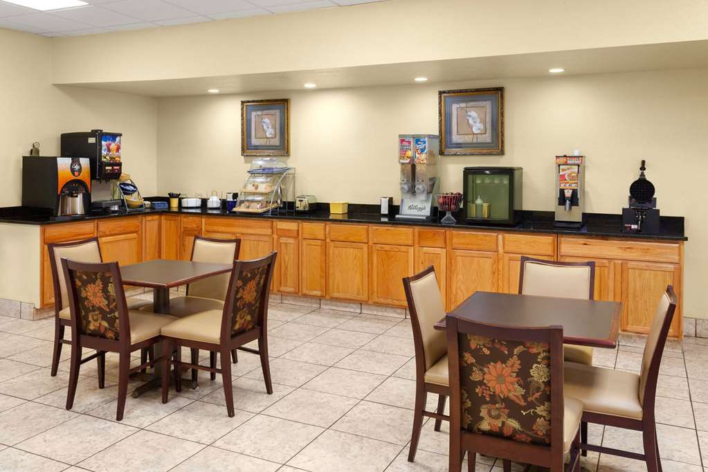 Days Inn by Wyndham Shelby - photo 23
