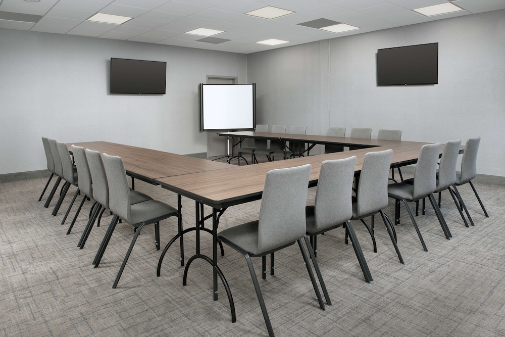 Homewood Suites by Hilton Greenville - photo 39