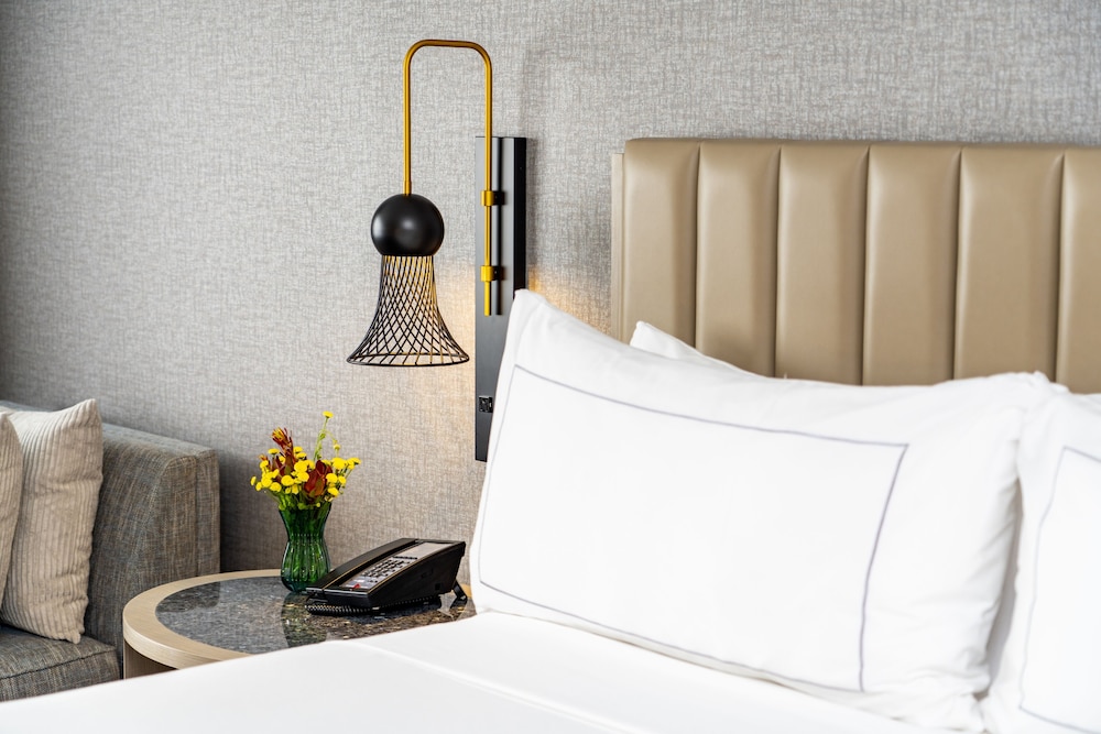 DoubleTree by Hilton San Francisco South Airport Blvd - photo 28