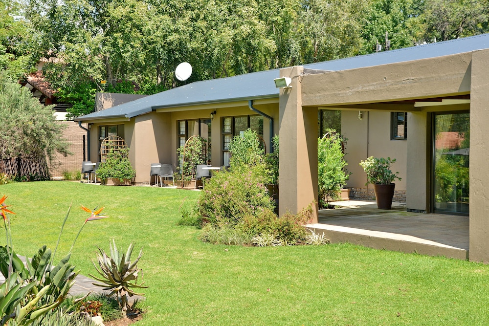 Sand River Guest House — 4-Star Luxury Hotel in Johannesburg, South Africa