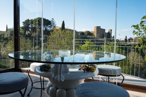 Emotions — 4-Star Luxury Hotel in Montalcino, Italy