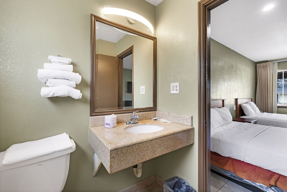 Safari Inn Chico - photo 15