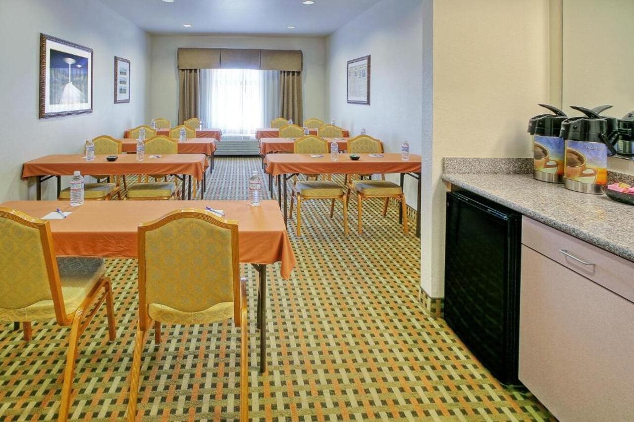 Baymont by Wyndham Roswell - photo 13