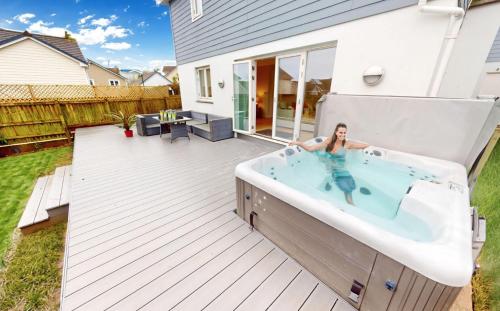 Croyde Ocean Breeze 5 Bedrooms in Braunton, United Kingdom