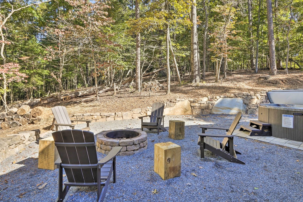 Coosawattee River Resort Cabin w Private Hot Tub - photo 25