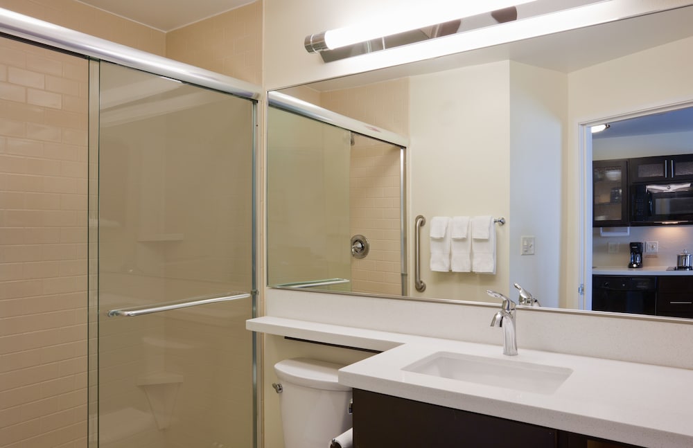 Candlewood Suites Bemidji Paul Bunyan by IHG - photo 21