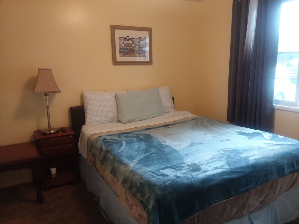 Shiny Motel - photo 17