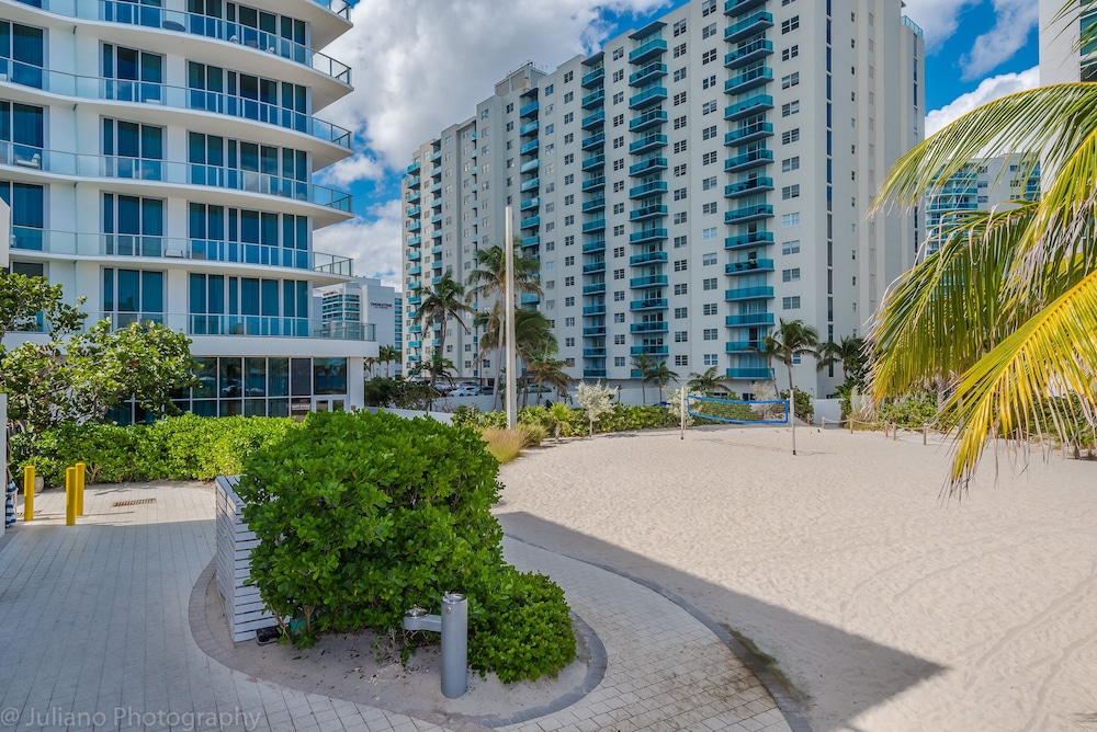 Private Ocean Condos Hyde Beach Resort - photo 98