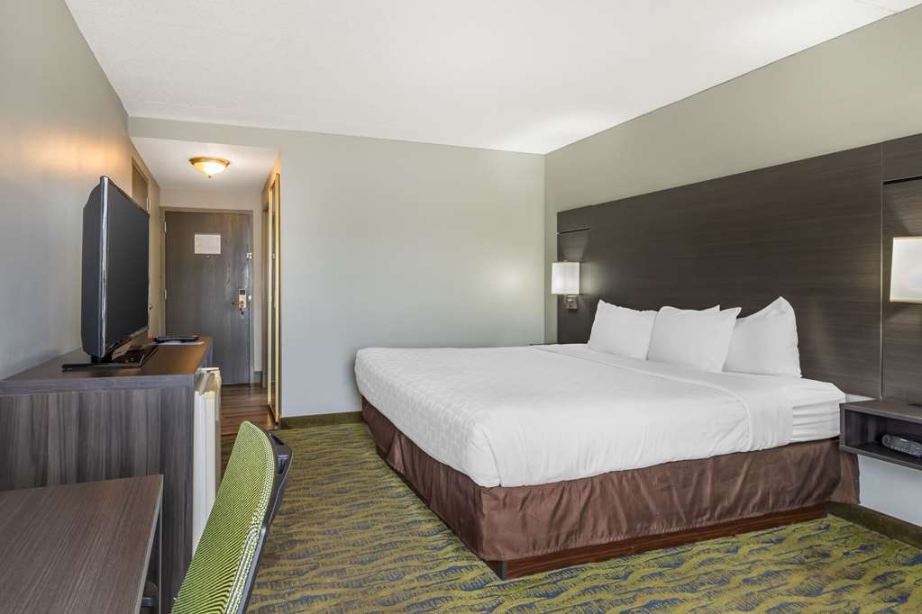 Clarion Inn near Lookout Mountain - photo 10