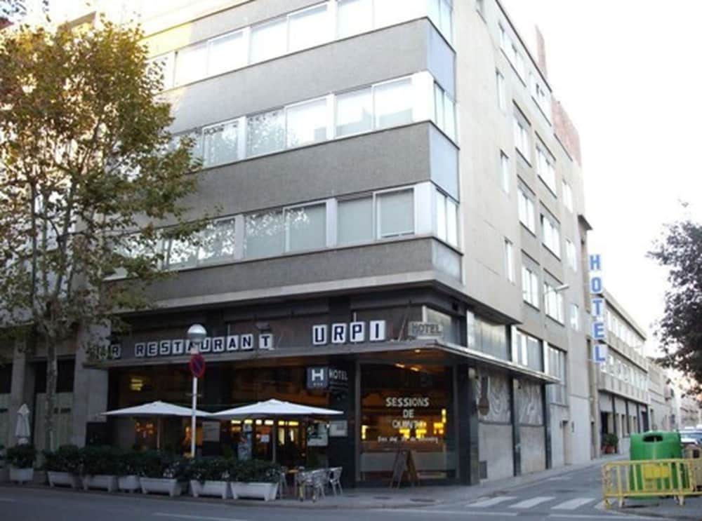 Hotel Urpí - carbon neutral hotel in Sabadell