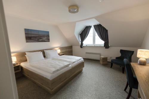Cuxlandhotel Doppelzimmer 119 in Dorum, Germany