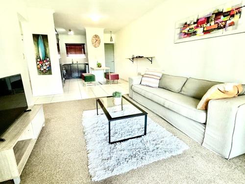 Cozy&warm apartment in Century city