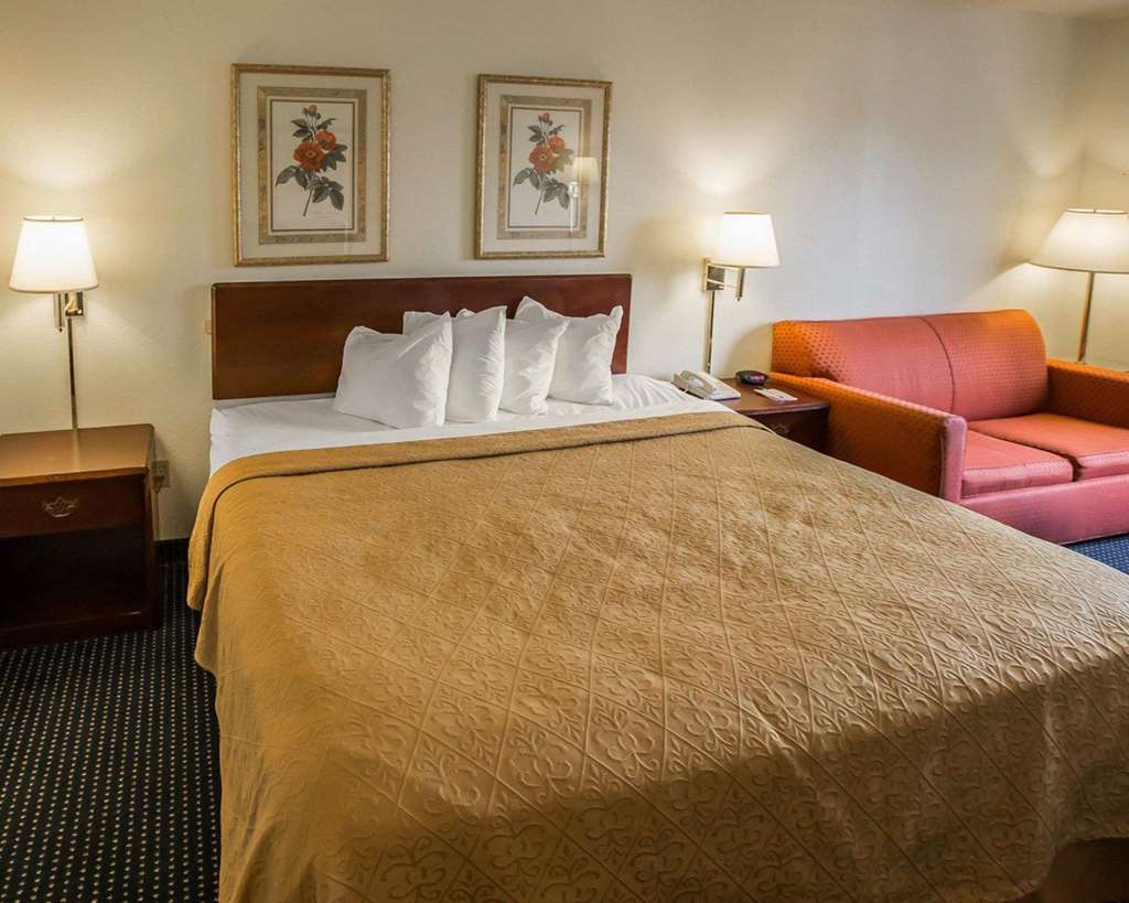 Quality Inn Dundee - photo 6