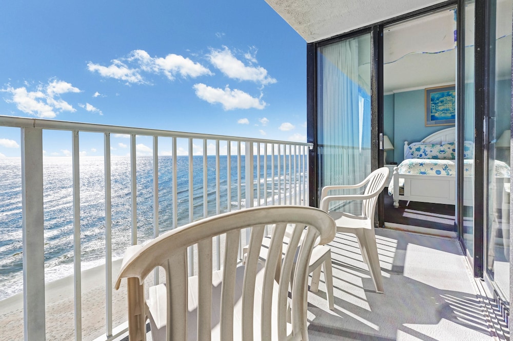 Sands Beach Club Resort - photo 18