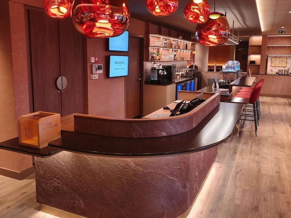 Novotel Suites Clermont Ferrand Polydome — 4-Star Luxury Hotel in Clermont-Ferrand, France