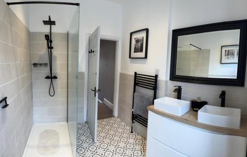 Four Bedroom High Spec Victorian Townhouse — 4-Star Luxury Hotel in Clitheroe, United Kingdom