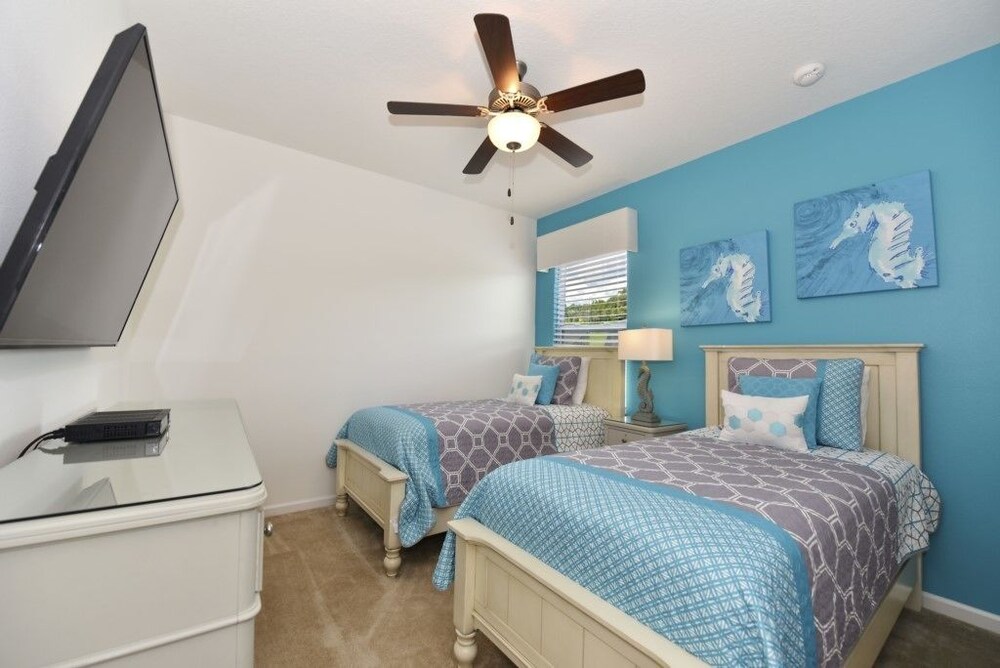 Beautiful 10bedroom 8bath Villa at Solterra Resort - photo 13