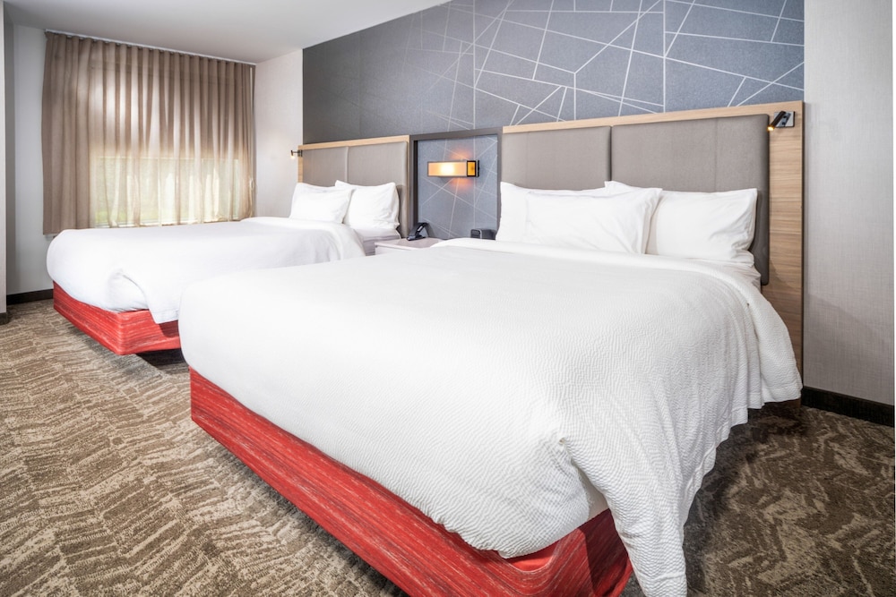 SpringHill Suites by Marriott Kenosha - photo 28