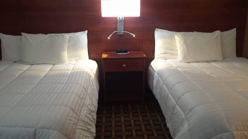 Baymont by Wyndham Paducah - photo 10