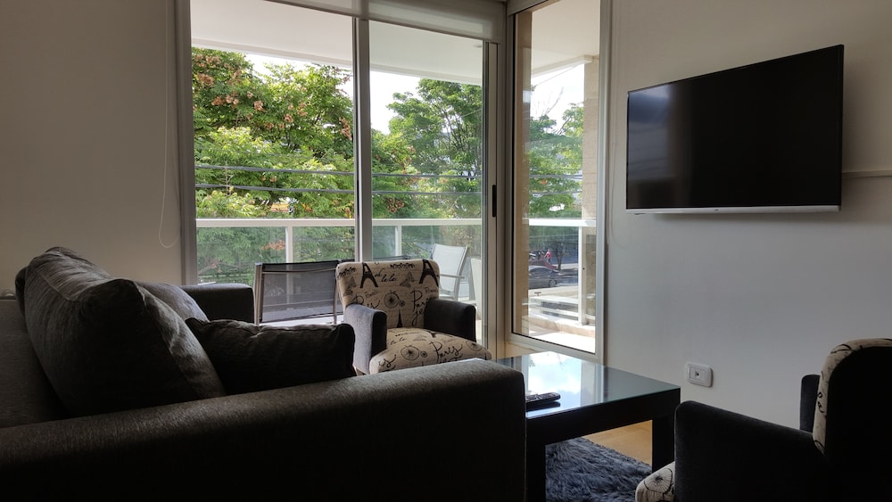 Apartamento Reyes Catolicos — 4-Star Luxury Hotel in Salta, Argentina