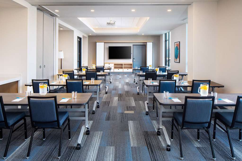 Hyatt House Tallahassee Capitol University - photo 10
