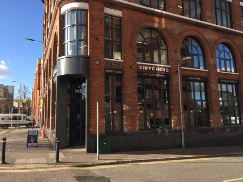 City Centre Belfast Free Parking — 4-Star Luxury Hotel in Belfast, United Kingdom