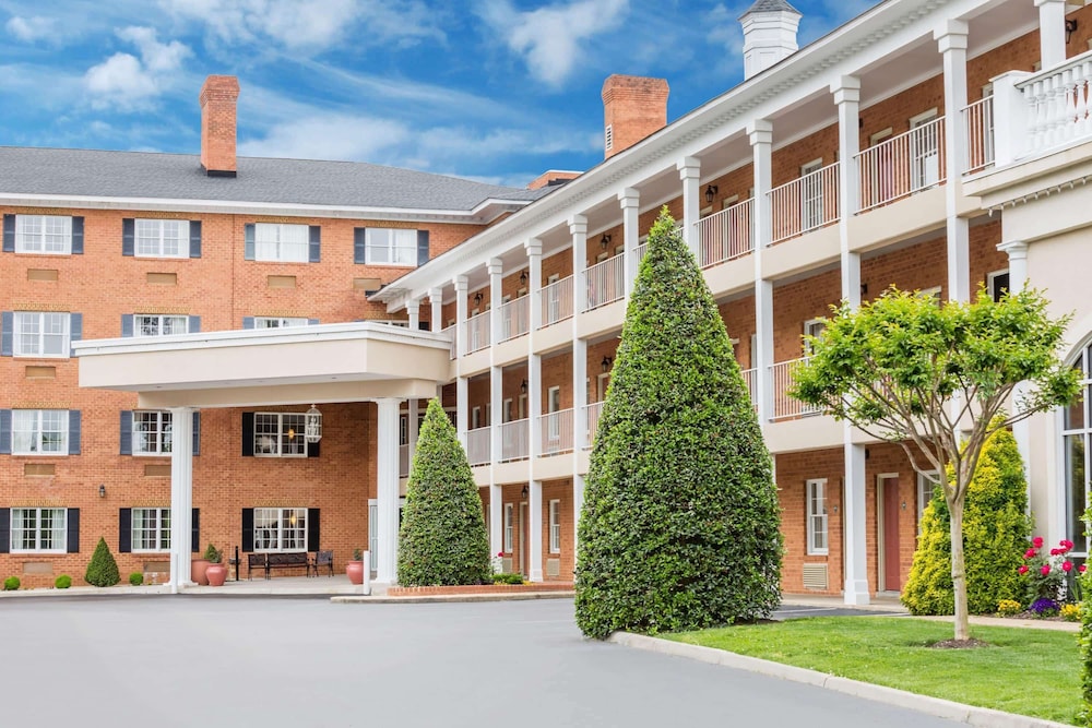 Days Inn by Wyndham Williamsburg Historic Area - featured photo